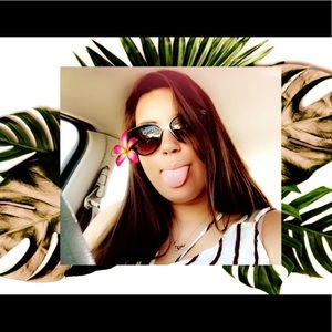 Meet your Posher, Janessa